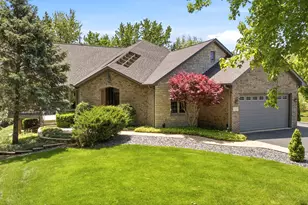 123 Belle Rive Dr, Millington, IL 60537 - Photo 1