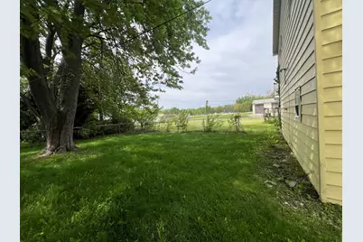 529 N 2nd Street, Watseka, IL 60970 - Photo 13