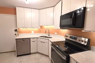 6033 N Sheridan Rd, Chicago, IL 60660 - Photo 5