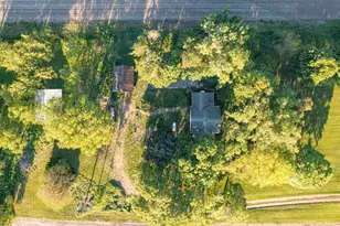 30624 Gils Rd, Minier, IL 61759 - Photo 15