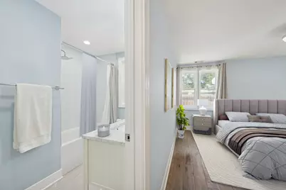 637 Hibbard Road, Wilmette, IL 60091 - Photo 13