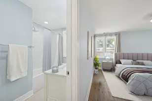 637 Hibbard Rd, Wilmette, IL 60091 - Photo 13