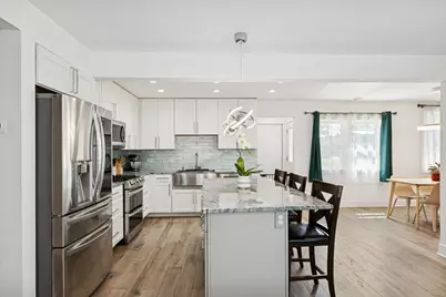 637 Hibbard Road, Wilmette, IL 60091 - Photo 7