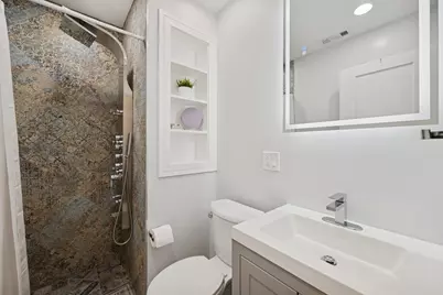 637 Hibbard Road, Wilmette, IL 60091 - Photo 19