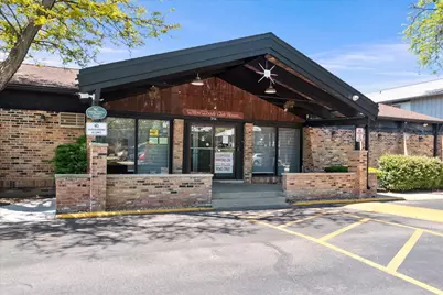 920 E Old Willow Road #202, Prospect Heights, IL 60070 - Photo 17