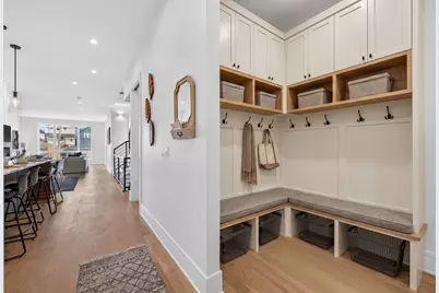 1728 N Sawyer Avenue #A, Chicago, IL 60647 - Photo 3