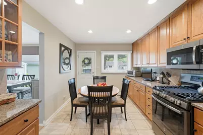 540 Milan Lane, Hoffman Estates, IL 60169 - Photo 7