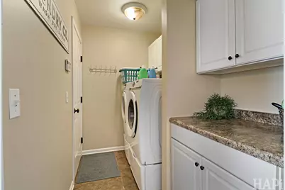 326 Garrison Circle, Port Barrington, IL 60010 - Photo 15