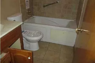 387 Madison Ave, Calumet City, IL 60409 - Photo 17
