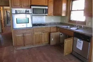 387 Madison Ave, Calumet City, IL 60409 - Photo 9