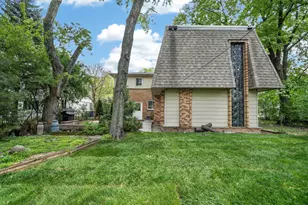 208 Pine St, Deerfield, IL 60015 - Photo 39