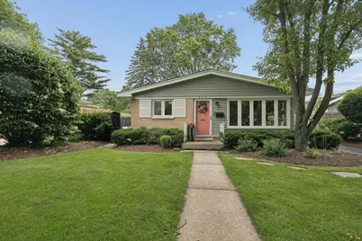 314 Drake Street, Libertyville, IL 60048 - Photo 1