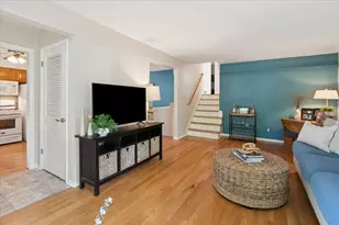 314 Drake St, Libertyville, IL 60048 - Photo 5