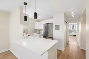 [Address not provided], Chicago, IL 60613 - Photo 5