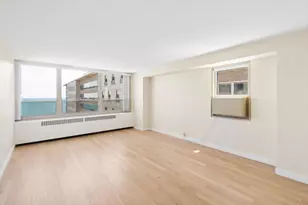 [Address not provided], Chicago, IL 60613 - Photo 3