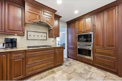 530 Olesen Drive, Naperville, IL 60540 - Photo 7