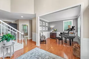 1228 Meade Ct, Lindenhurst, IL 60046 - Photo 3