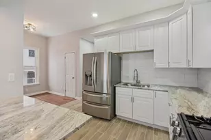 5718 W Superior St, Chicago, IL 60644 - Photo 9