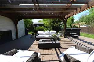 3902 N Galesburg Ave, Arlington Heights, IL 60004 - Photo 27