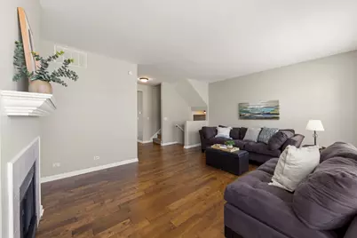 2255 Hudson Circle #2255, Aurora, IL 60502 - Photo 7