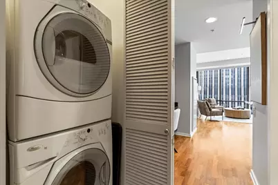 240 E Illinois Street #2401, Chicago, IL 60611 - Photo 21