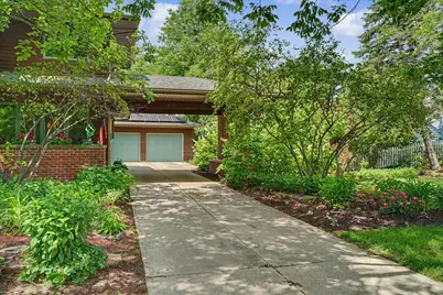 610 W Florida Avenue, Urbana, IL 61801 - Photo 3