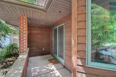 610 W Florida Avenue, Urbana, IL 61801 - Photo 9