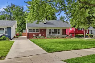 263 Hill Ave, Glen Ellyn, IL 60137 - Photo 1