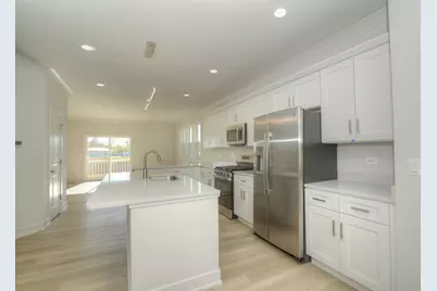 212 Walnut Street N #E, Bensenville, IL 60106 - Photo 5