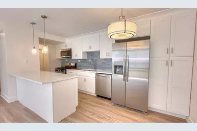 3950 N Lake Shore Drive #1207, Chicago, IL 60613 - Photo 7