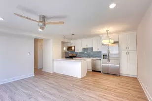 3950 N Lake Shore Dr, Chicago, IL 60613 - Photo 11