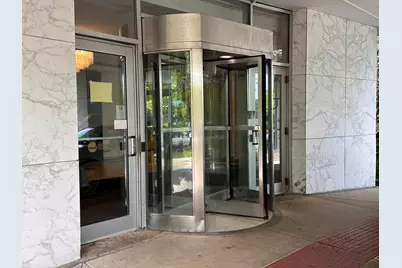 3950 N Lake Shore Drive #1207, Chicago, IL 60613 - Photo 3
