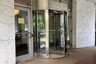 3950 N Lake Shore Dr, Chicago, IL 60613 - Photo 3