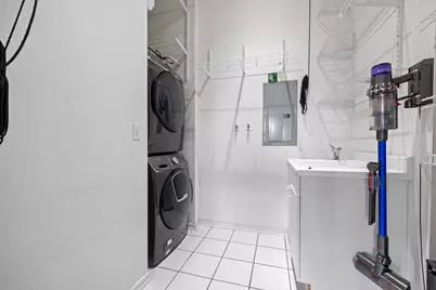 1525 S Sangamon Street #806, Chicago, IL 60608 - Photo 33