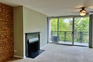 5900 Oakwood Dr, Lisle, IL 60532 - Photo 3