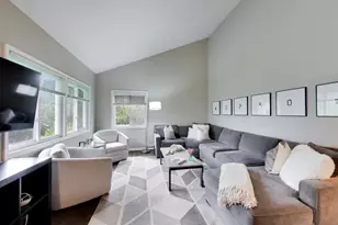 409 Willow Ave, Deerfield, IL 60015 - Photo 3