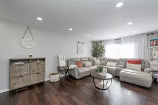 1615 N Sheridan Rd, Waukegan, IL 60085 - Photo 3