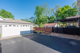 1615 N Sheridan Rd, Waukegan, IL 60085 - Photo 29