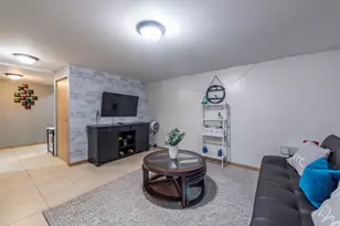 1615 N Sheridan Rd, Waukegan, IL 60085 - Photo 23