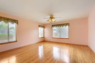 9762 Bennington Dr, Huntley, IL 60142 - Photo 9