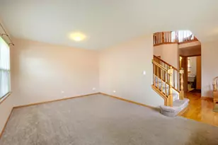 9762 Bennington Dr, Huntley, IL 60142 - Photo 3