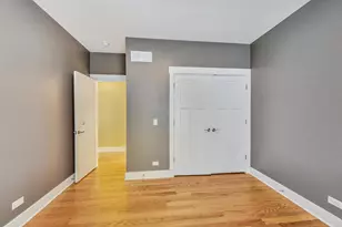 8101 Floral Ave, Skokie, IL 60077 - Photo 23