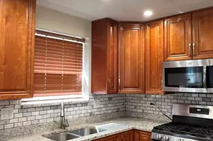 8052 N Oriole Ave, Niles, IL 60714 - Photo 5