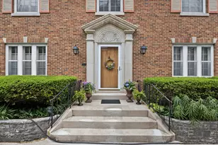 935 Monroe Ave, River Forest, IL 60305 - Photo 3