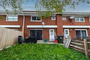 8810 Robin Dr, Des Plaines, IL 60016 - Photo 23