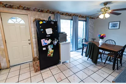 8810 Robin Drive #D, Des Plaines, IL 60016 - Photo 9