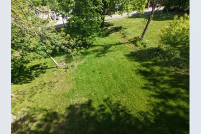 408 Barrington Avenue, East Dundee, IL 60118 - Photo 3