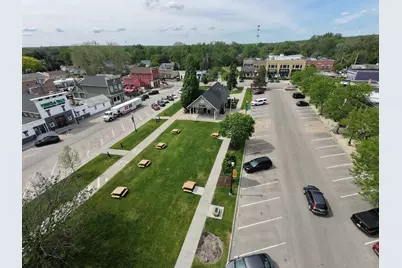 408 Barrington Avenue, East Dundee, IL 60118 - Photo 13