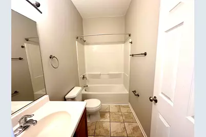 5439 N Broadway Street #3, Chicago, IL 60640 - Photo 21