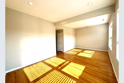 5439 N Broadway Street #3, Chicago, IL 60640 - Photo 13